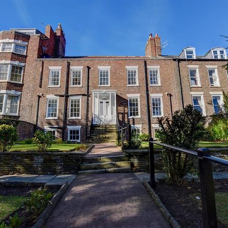 White Linen Whitby, Room Only Экстерьер фото