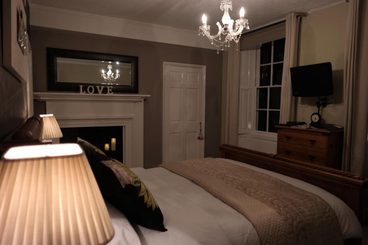 White Linen Whitby, Room Only Экстерьер фото