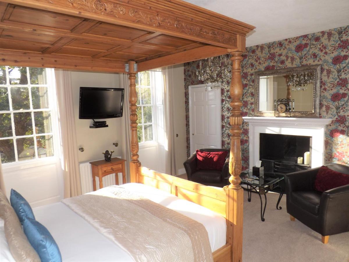 White Linen Whitby, Room Only Экстерьер фото