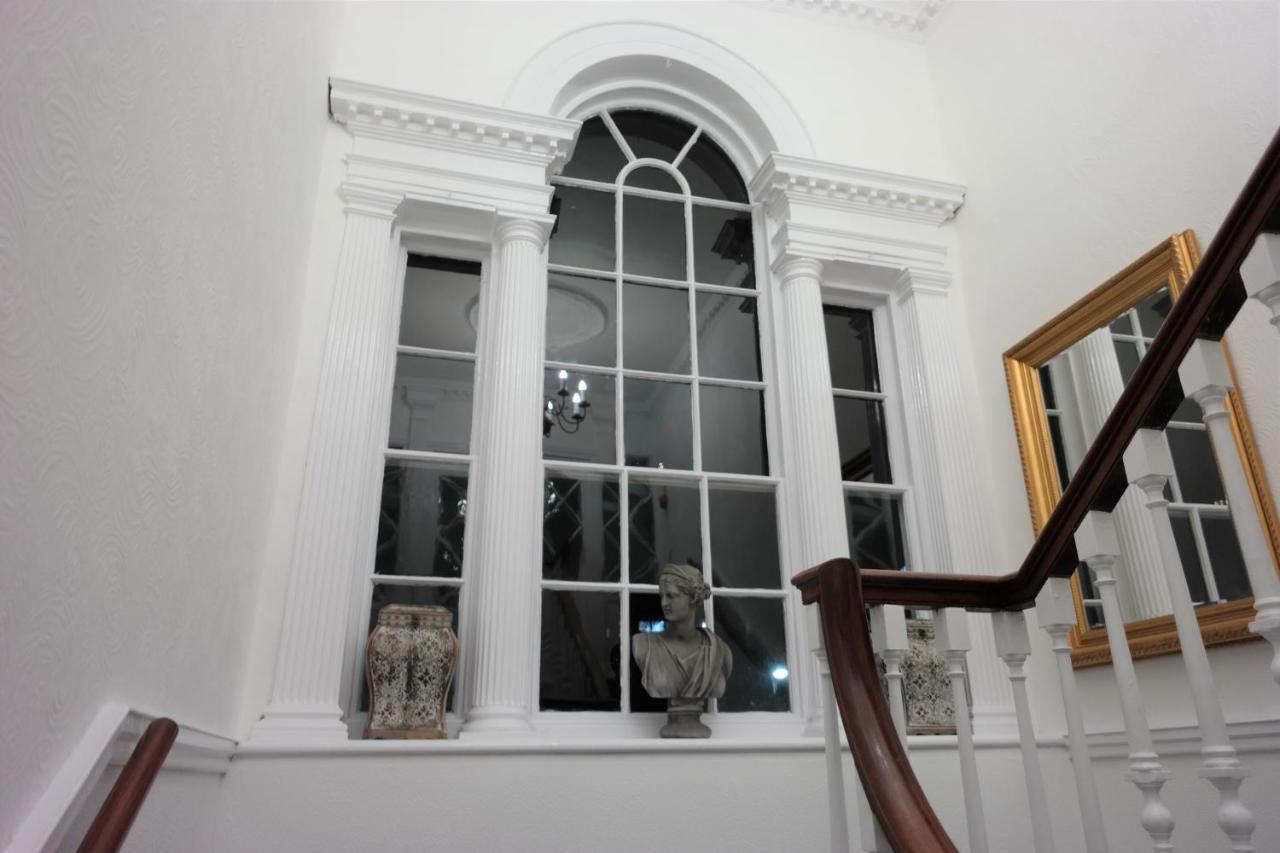White Linen Whitby, Room Only Экстерьер фото