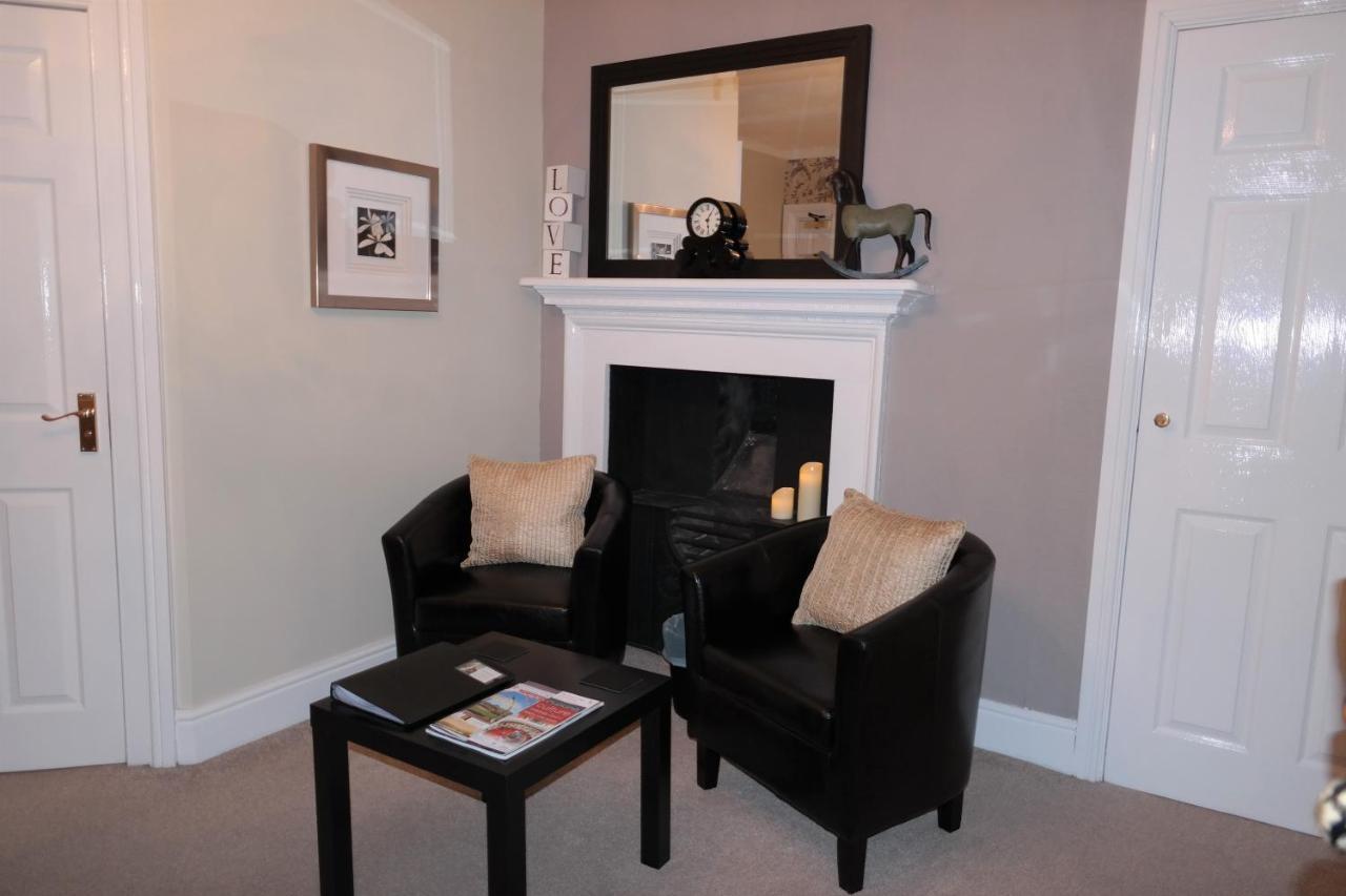 White Linen Whitby, Room Only Экстерьер фото